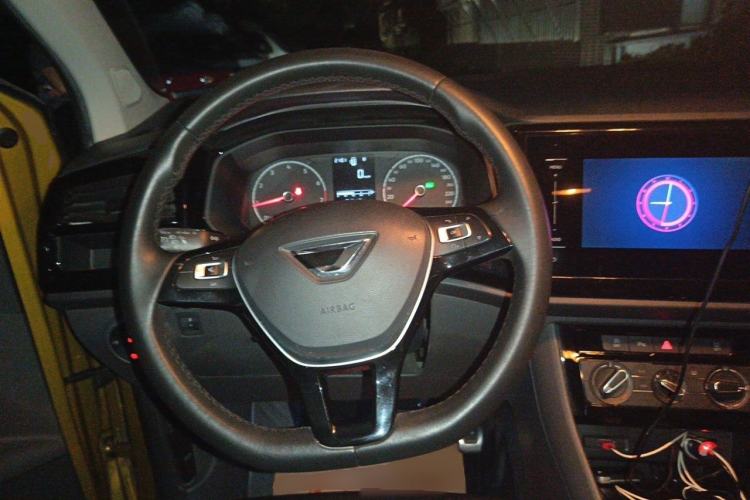 Used Jetta VS5 2019 280TSI Automatic Enjoyment Model Steering Wheel