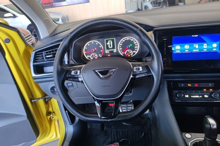 Used Jetta VS5 2019 280TSI Automatic Glory Edition Steering Wheel