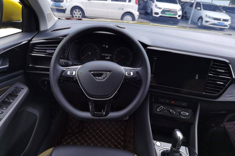 Used Jetta VS5 2019 280TSI Automatic Enjoyment Model Steering Wheel