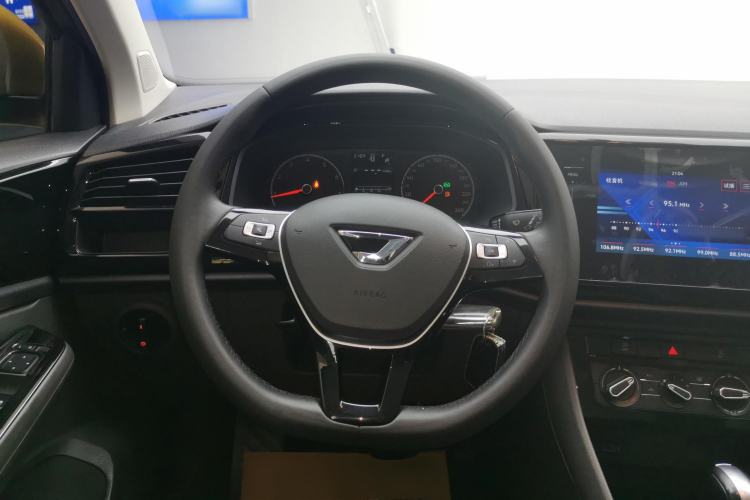 Used Jetta VS5 2019 280TSI Automatic Trend Model Steering Wheel