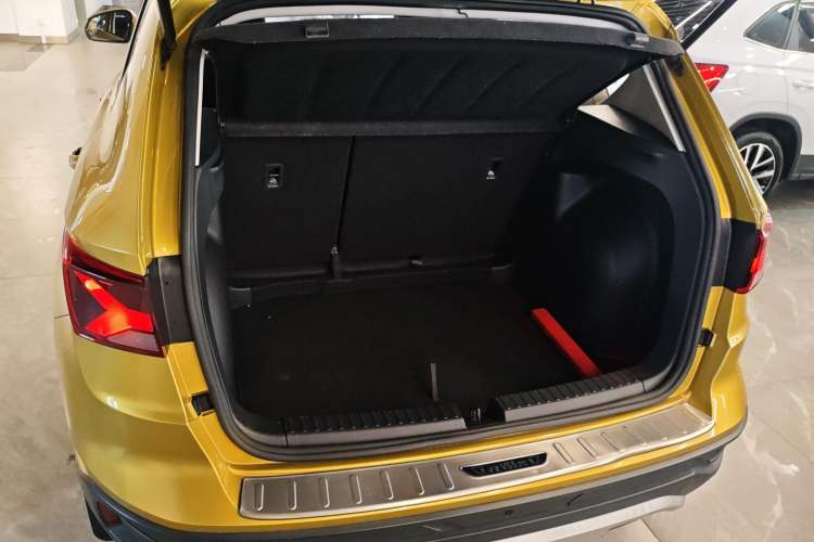 Used Jetta VS5 2019 280TSI Automatic Glory Edition Trunk