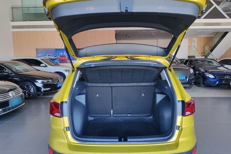 Used Jetta VS5 2019 280TSI Automatic Glory Edition Trunk