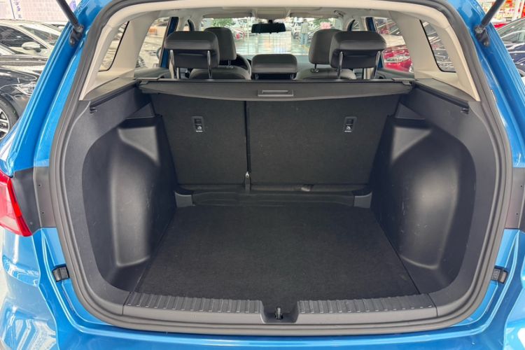 Used Jetta VS5 2020 280TSI Automatic "Thirty and Standing Tall" Edition Interior 6