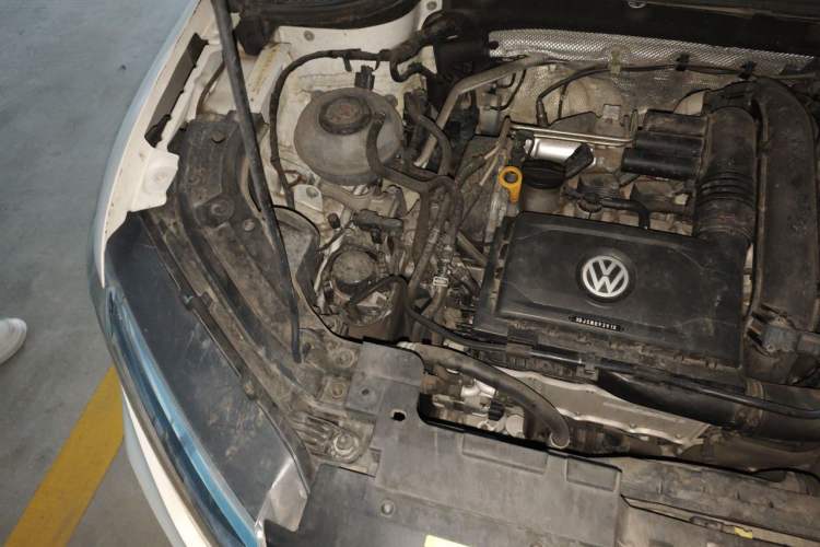 Used Jetta VS5 2020 280TSI Automatic "Thirty and Standing Tall" Edition Engine Bay Right