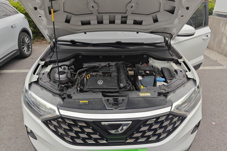 Used Jetta VS5 2020 280TSI Automatic "Thirty and Standing Tall" Edition Engine Bay