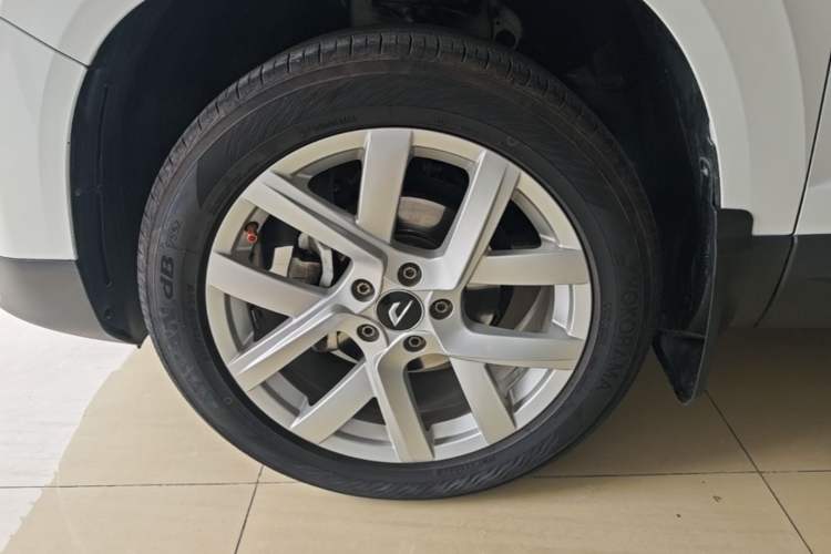 Used Jetta VS5 2020 280TSI Automatic "Thirty and Standing Tall" Edition Exterior 4