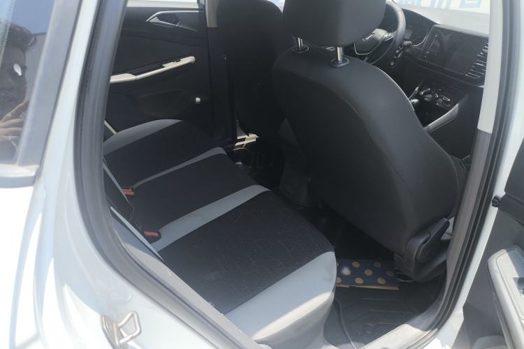 Used Jetta VS5 2020 280TSI Automatic "Thirty and Standing Tall" Edition Interior 10