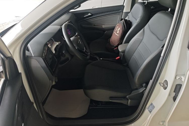 Used Jetta VS5 2020 280TSI Automatic "Thirty and Standing Tall" Edition Left Front Seat