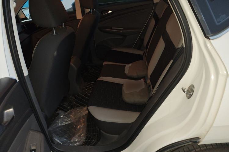 Used Jetta VS5 2020 280TSI Automatic "Thirty and Standing Tall" Edition Left Rear Seat