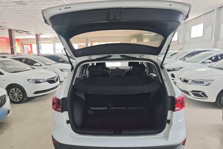 Used Jetta VS5 2020 280TSI Automatic "Thirty and Standing Tall" Edition Trunk