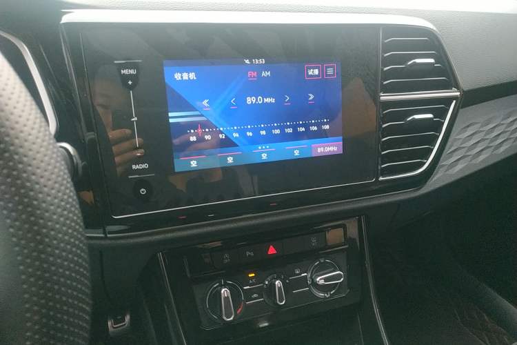 Used Jetta VS5 2021 280TSI Automatic Enjoyment Model Audio And AC Panel