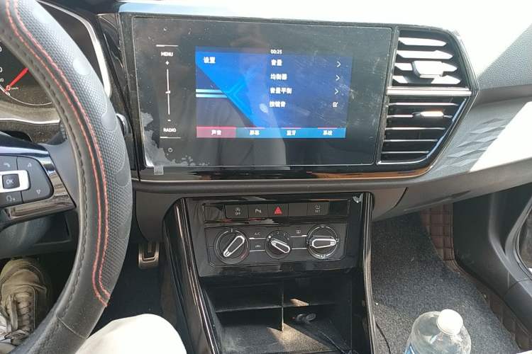 Used Jetta VS5 2021 280TSI Manual Enjoyment Model Audio And AC Panel