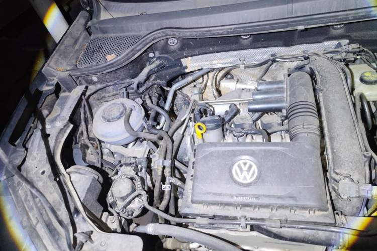 Used Jetta VS5 2021 280TSI Automatic Enjoyment Model Engine Bay Right