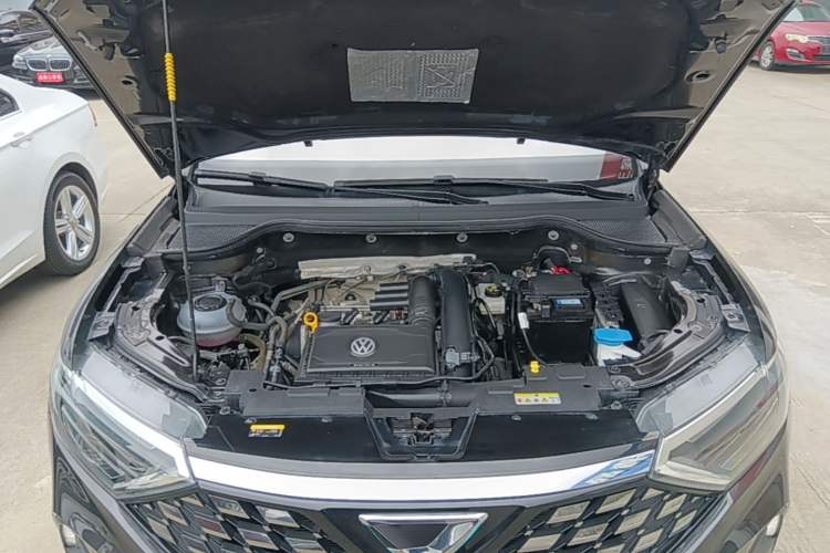 Used Jetta VS5 2021 280TSI Automatic Trend Edition Engine Bay