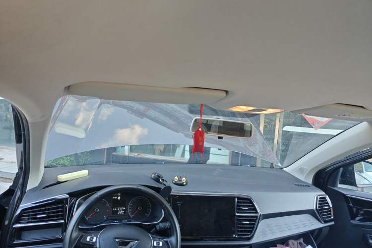 Used Jetta VS5 2021 280TSI Automatic Trend Edition Headliner