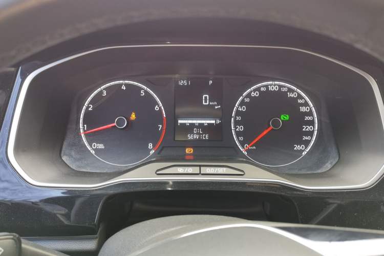 Used Jetta VS5 2021 280TSI Automatic Trend Edition Instrument Cluster