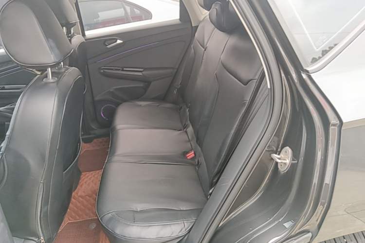 Used Jetta VS5 2021 280TSI Automatic Trend Edition Left Rear Seat