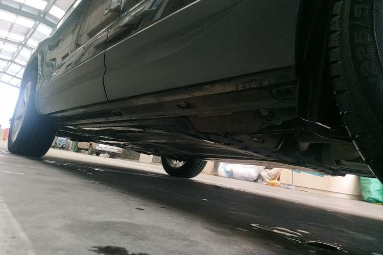 Used Jetta VS5 2021 280TSI Automatic Enjoyment Model Left Side Sill