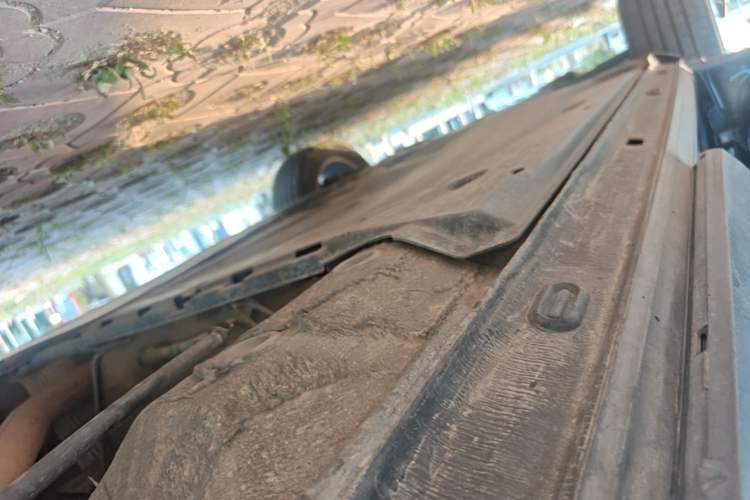 Used Jetta VS5 2021 280TSI Automatic Trend Edition Left Side Sill