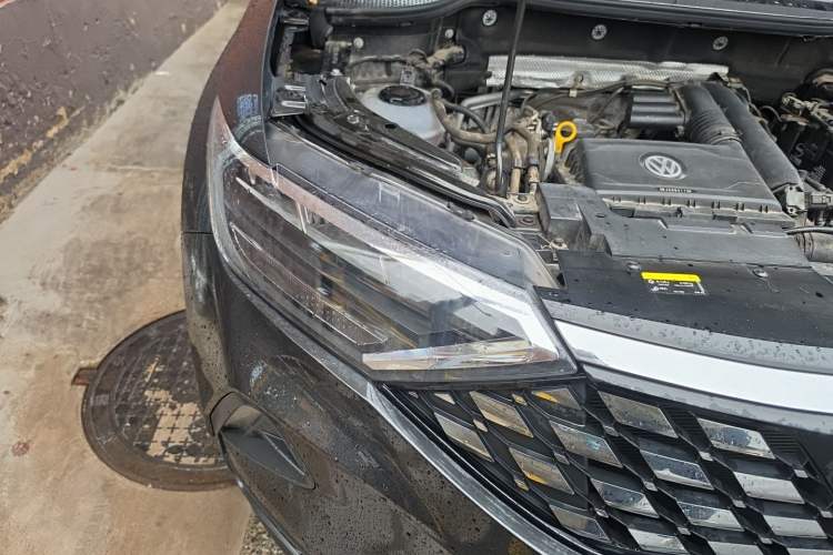 Used Jetta VS5 2021 280TSI Automatic Trend Edition Right Front Headlight