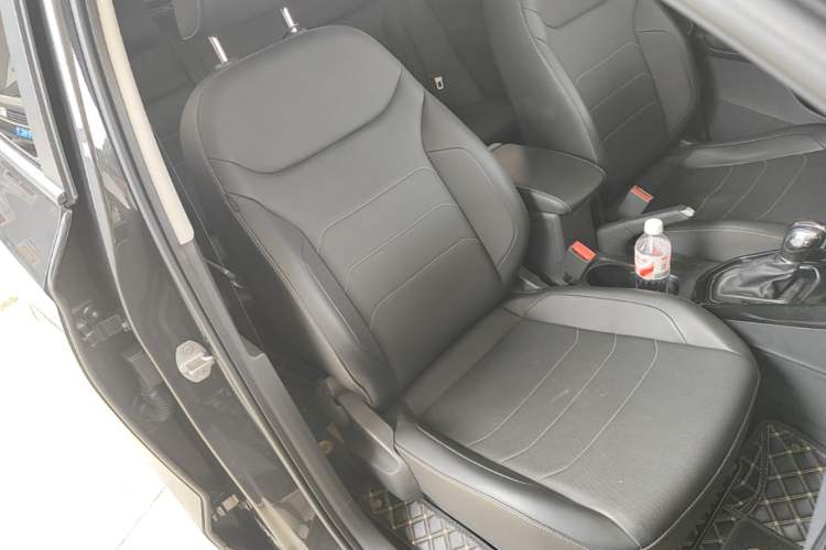 Used Jetta VS5 2021 280TSI Automatic Enjoyment Model Right Front Seat