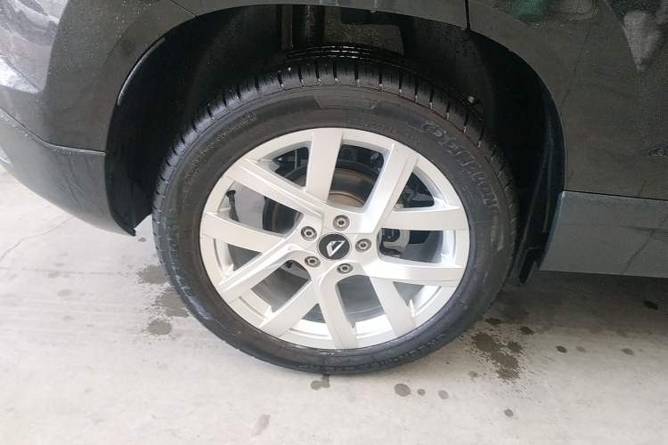 Used Jetta VS5 2021 280TSI Automatic Enjoyment Model Right Rear Wheel Hub