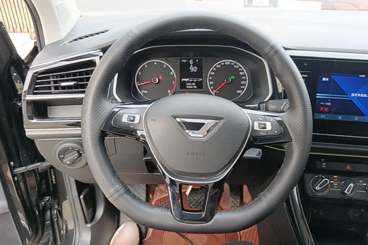 Used Jetta VS5 2021 280TSI Automatic Trend Edition Steering Wheel