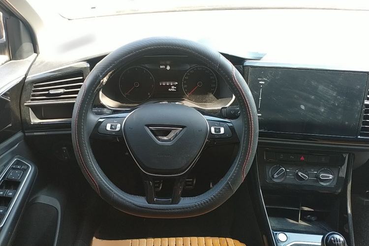 Used Jetta VS5 2021 280TSI Manual Enjoyment Model Steering Wheel