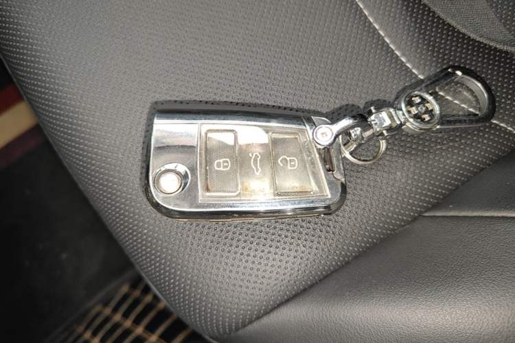 Used Jetta VS5 2021 280TSI Automatic Enjoyment Model Vehicle Key