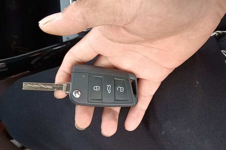 Used Jetta VS5 2021 280TSI Automatic Trend Edition Vehicle Key