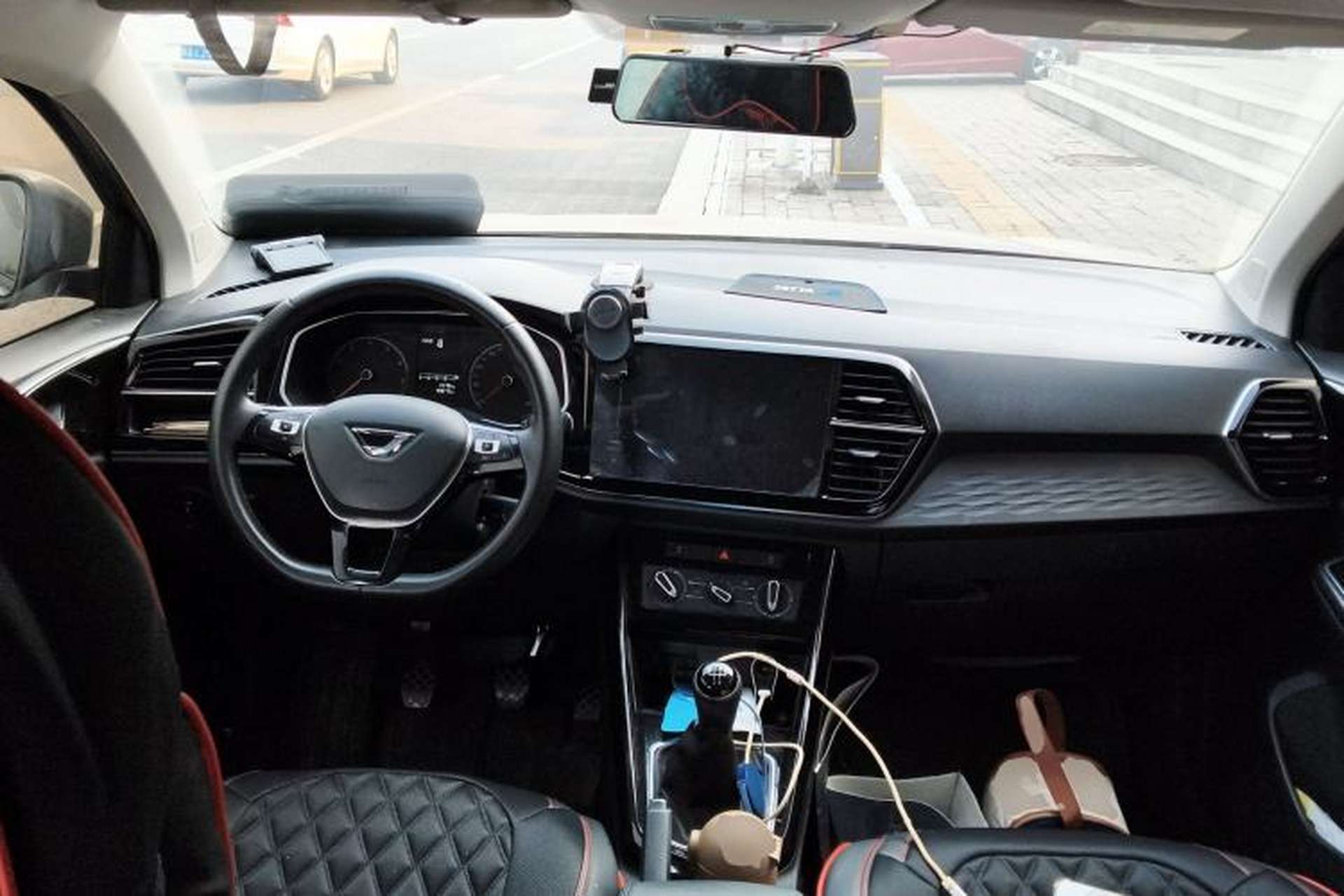 Used Jetta VS5 2021 280TSI Manual Entry-Level Trim Center Console