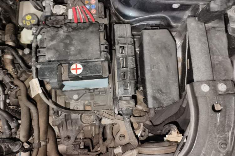 Used Jetta VS5 2021 280TSI Automatic Enjoyment Model Engine Bay Left