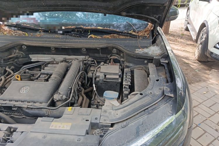 Used Jetta VS5 2021 280TSI Automatic Enjoyment Model Engine Bay Left