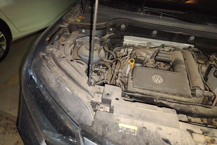 Used Jetta VS5 2021 280TSI Automatic Glory Edition Engine Bay Right