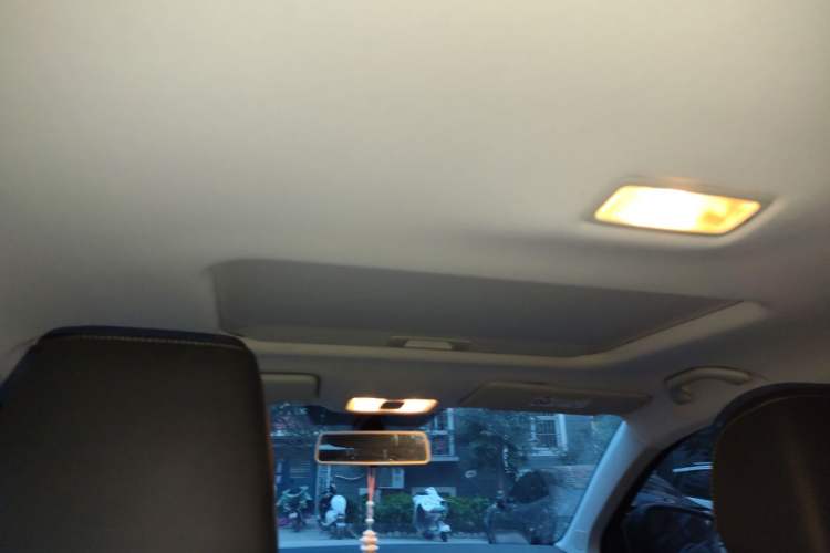 Used Jetta VS5 2021 280TSI Automatic Glory Edition Headliner