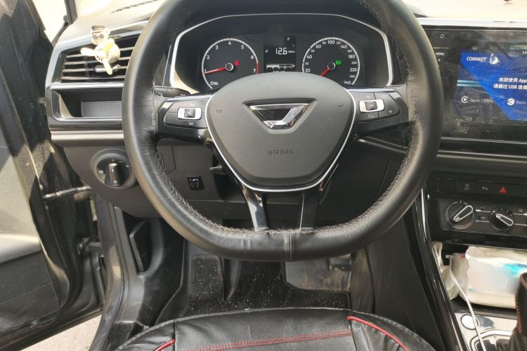 Used Jetta VS5 2021 280TSI Automatic Enjoyment Model Steering Wheel
