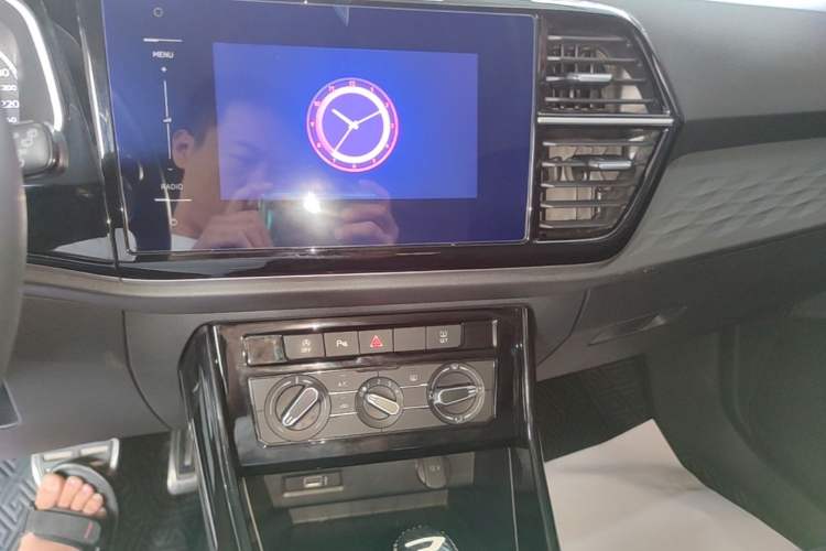 Used Jetta VS5 2021 280TSI Automatic Enjoyment Model Audio And AC Panel