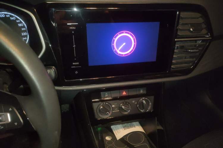 Used Jetta VS5 2021 280TSI Manual Entry-Level Trim Audio And AC Panel