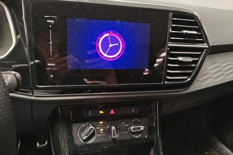 Used Jetta VS5 2021 280TSI Automatic Enjoyment Model Audio And AC Panel
