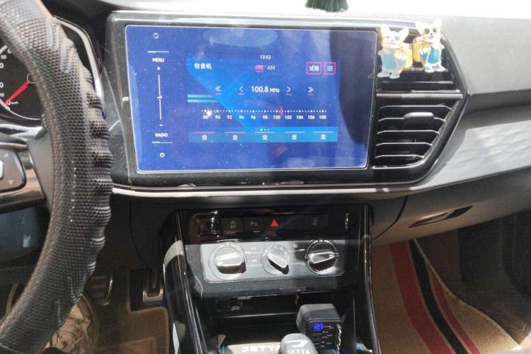 Used Jetta VS5 2021 280TSI Automatic Enjoyment Model Audio And AC Panel