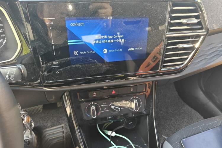 Used Jetta VS5 2021 280TSI Automatic Trend Edition Audio And AC Panel