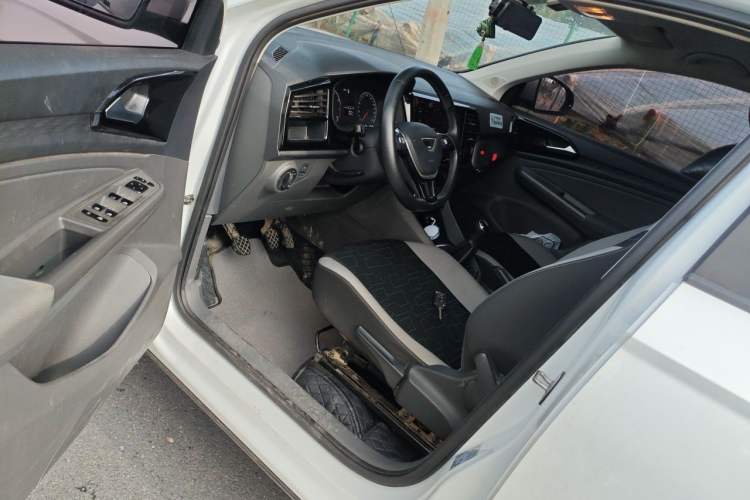 Used Jetta VS5 2021 280TSI Manual Entry-Level Trim Driver Seat