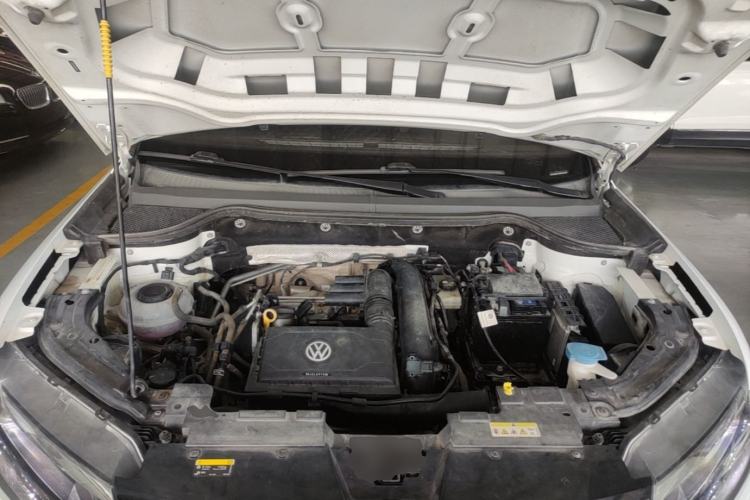 Used Jetta VS5 2021 280TSI Automatic Enjoyment Model Engine Bay