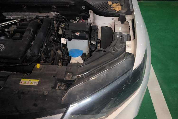 Used Jetta VS5 2021 280TSI Automatic Trend Edition Engine Bay Left