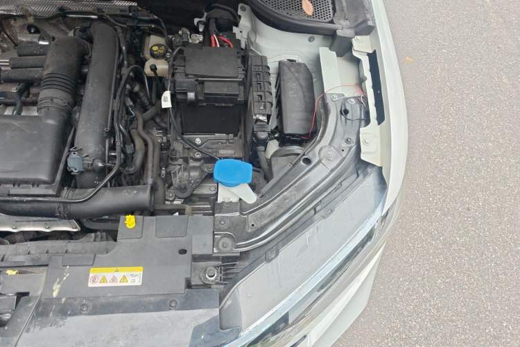 Used Jetta VS5 2021 280TSI Automatic Enjoyment Model Engine Bay Left