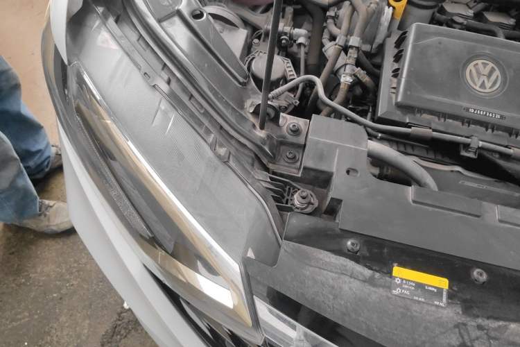Used Jetta VS5 2021 280TSI Automatic Trend Edition Engine Bay Right