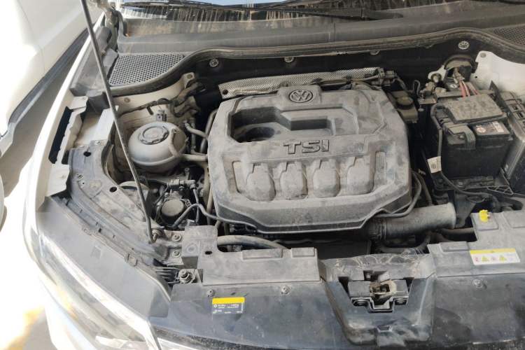 Used Jetta VS5 2021 280TSI Automatic Enjoyment Model Engine Bay Right