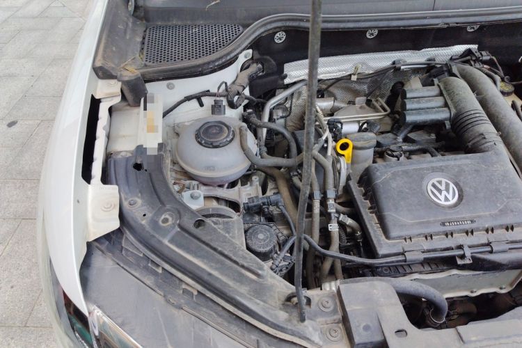 Used Jetta VS5 2021 280TSI Automatic Enjoyment Model Engine Bay Right