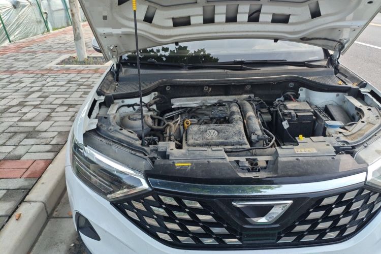 Used Jetta VS5 2021 280TSI Manual Entry-Level Trim Engine Bay Right