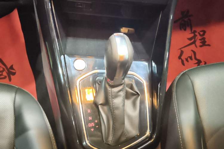 Used Jetta VS5 2021 30th Anniversary Edition Automatic Enjoyment Model Gear Lever